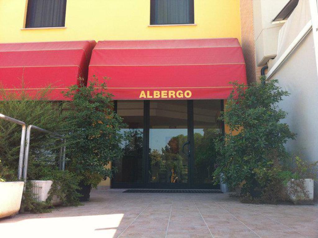 Hotel L'Antica Sosta Castelfiorentino Exterior foto