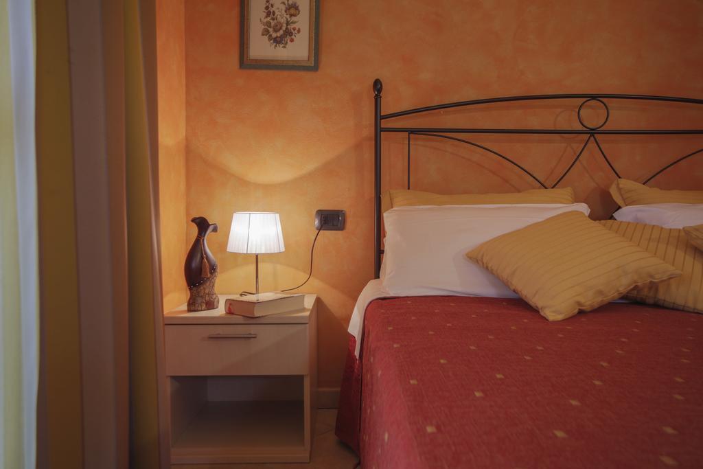 Hotel L'Antica Sosta Castelfiorentino Exterior foto